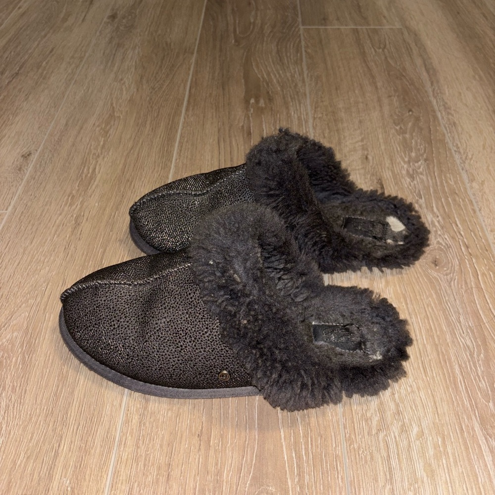 UGG SCUFFETTE SLIPPER CAVIAR DARK GREY - Picture 4 of 7